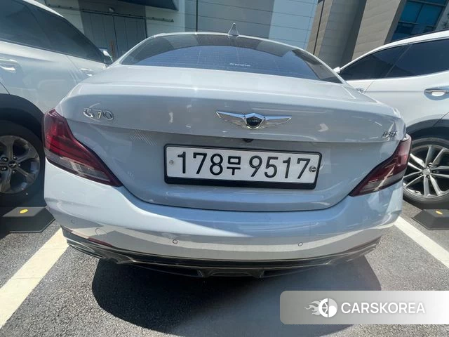 Genesis G70 2019 Небесно-голубой из Кореи, фото 5