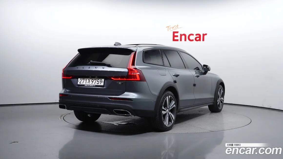Volvo V60 Cross-Country 2nd Generation id 1845626 из Кореи 12