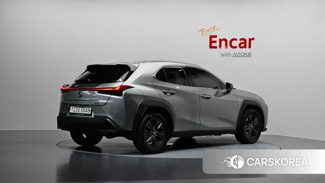 Lexus UX250h id 3800953 из Кореи 12