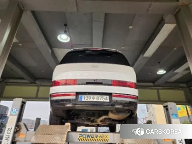 Hyundai Santa Fe (MX5) 2023 Белый из Кореи, фото 2