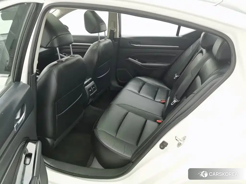 Nissan Altima id 4622697 из Китая 12