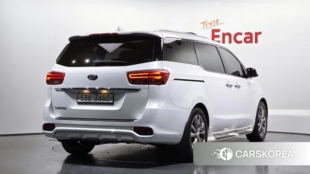 Kia The New Carnival id 3631889 из Кореи 12