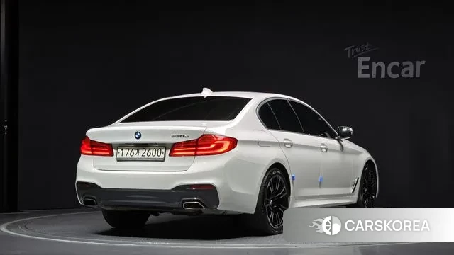 BMW 5 Series (G30) id 3013246 из Кореи 12