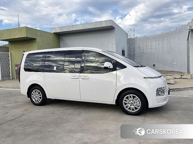 Hyundai Staria id 4870895 из Кореи 11