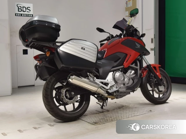 Проданный Honda NC700X ABS 2013 из Японии, фото 2
