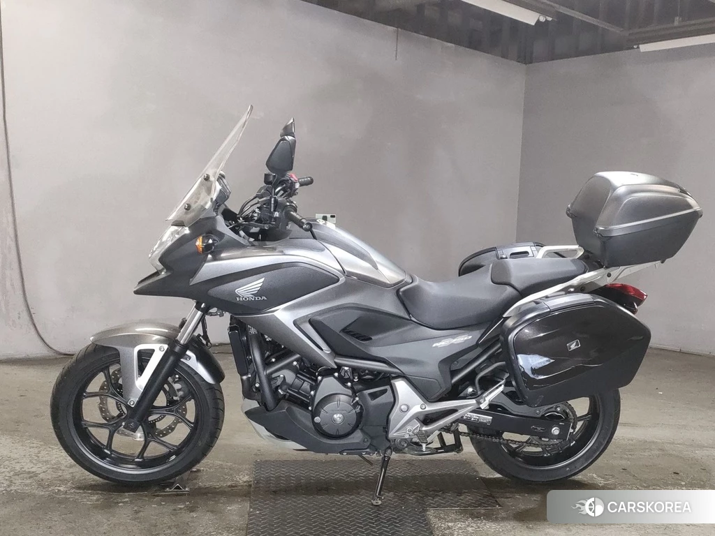 Проданный Honda NC750X LD DCT 2014 из Японии, фото 2