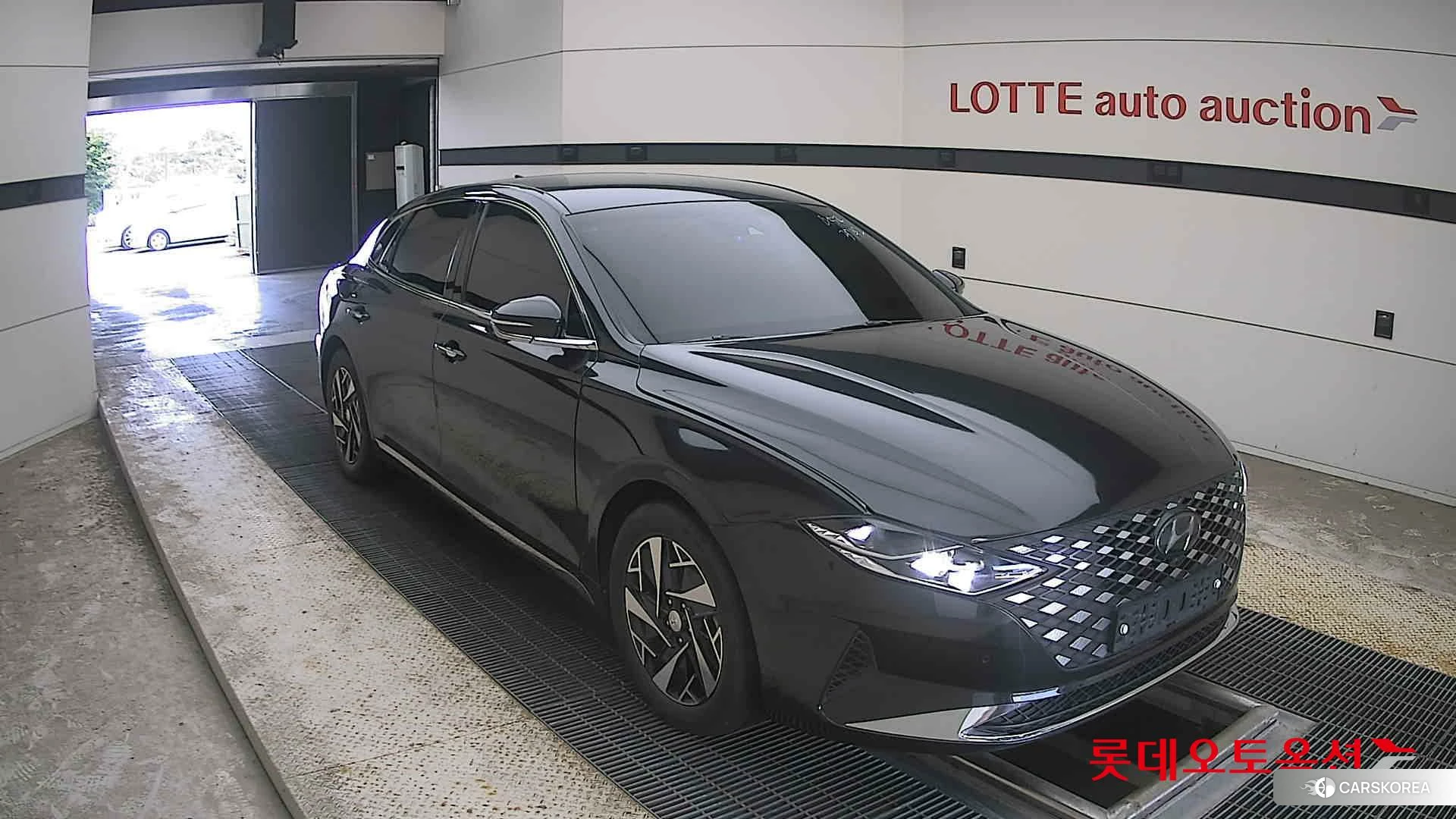 Hyundai Grandeur Hybrid id 4669132 из Кореи 12