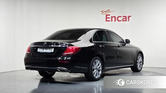 Mercedes-Benz E-Class W213 id 4552040 из Кореи 12