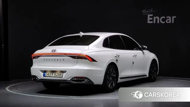 Hyundai The New Grandeur IG Hybrid id 3053975 из Кореи 12