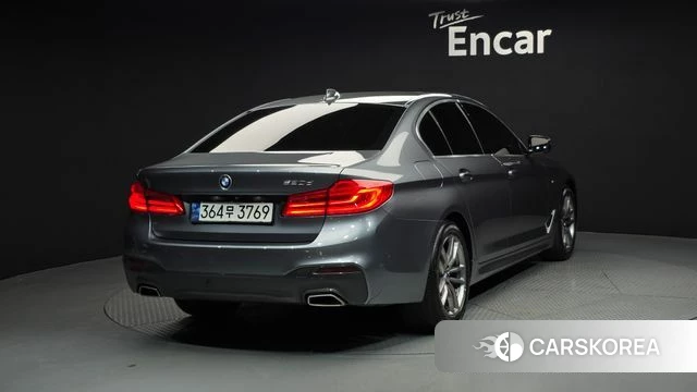 BMW 5 Series (G30) id 4311133 из Кореи 12