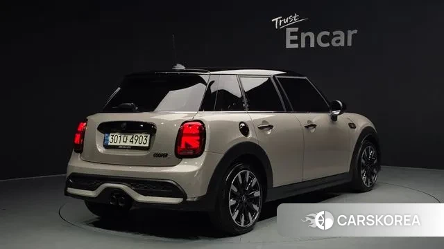 Mini Cooper S id 3054042 из Кореи 12