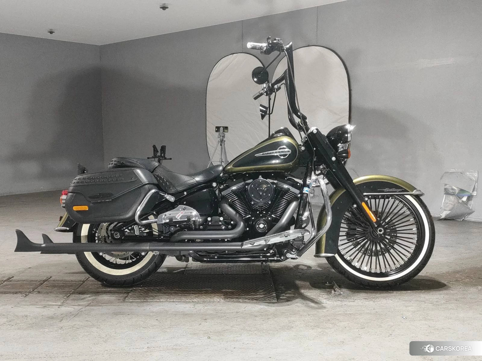 Проданный Harley-Davidson Softail Heritage Classic FLHC1750 2018 из Японии