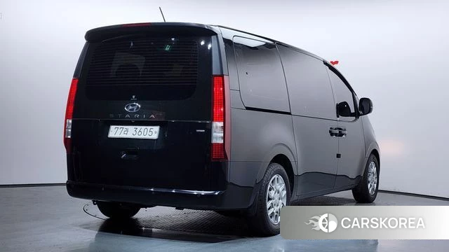 Hyundai Staria id 4303792 из Кореи 12