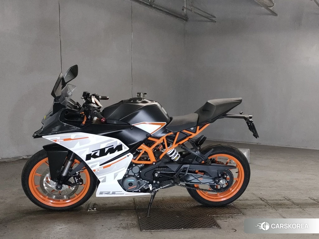 Проданный KTM RC 390 2016 из Японии