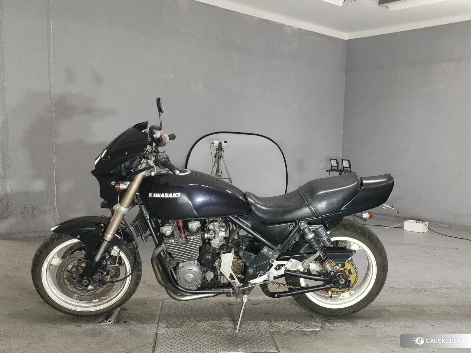 Проданный Kawasaki ZEPHYR 400 2025 из Японии