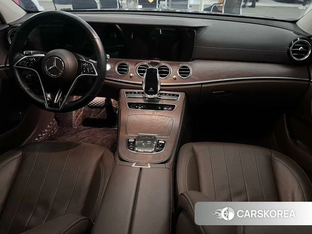 Mercedes-Benz E-class id 4275736 из Китая 9