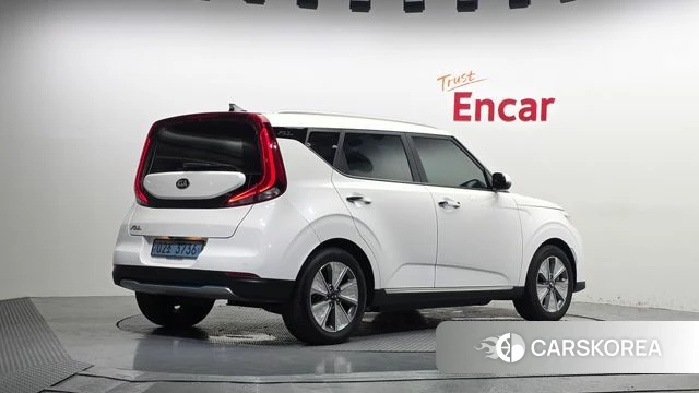 Kia Soul Booster EV id 4662766 из Кореи 12