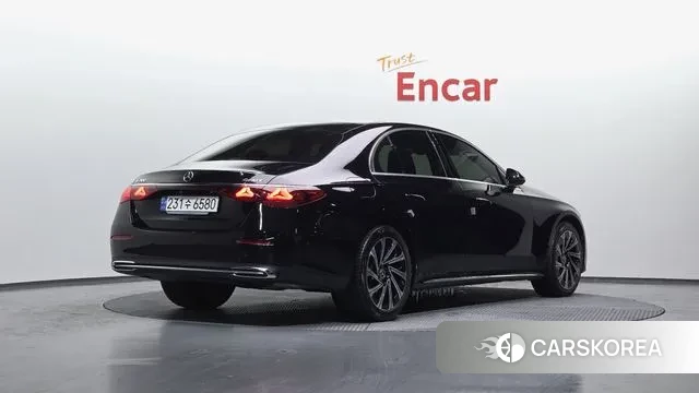 Mercedes-Benz E-Class W214 id 3644707 из Кореи 12