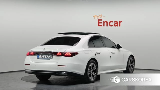 Mercedes-Benz E-Class W214 id 4185629 из Кореи 12