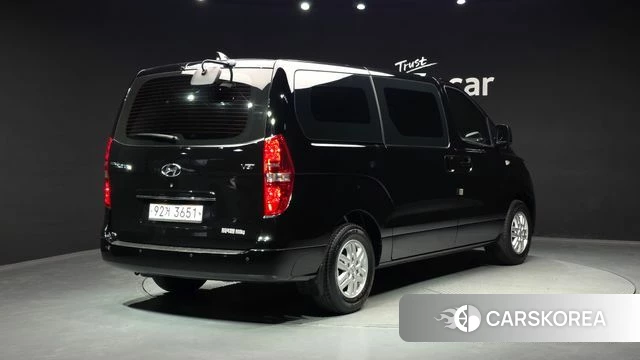 Hyundai The New Grand Starex id 4232705 из Кореи 12