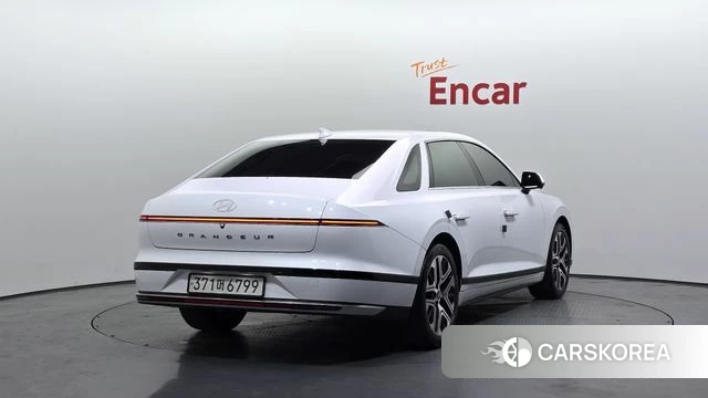Hyundai Grandeur Hybrid (GN7) id 4433176 из Кореи 12