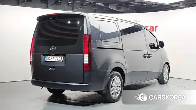 Hyundai Staria id 3776747 из Кореи 12