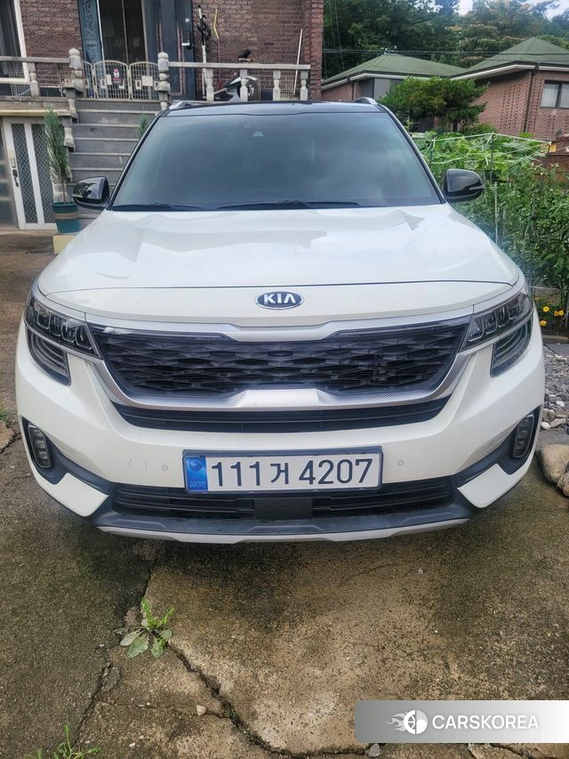Kia Seltos 2019 Белый из Кореи, фото 2