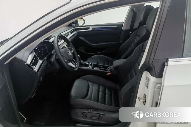 Volkswagen CC id 4273669 из Китая 12