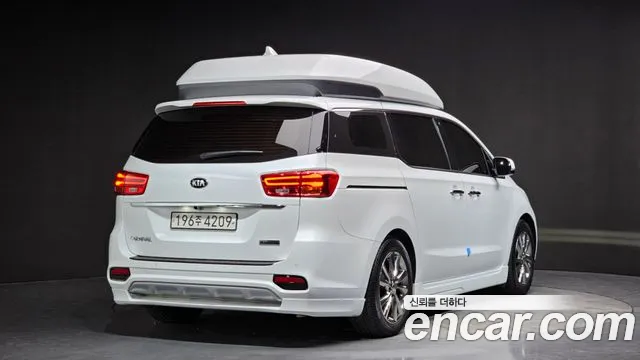 Kia The New Carnival id 2492435 из Кореи 12