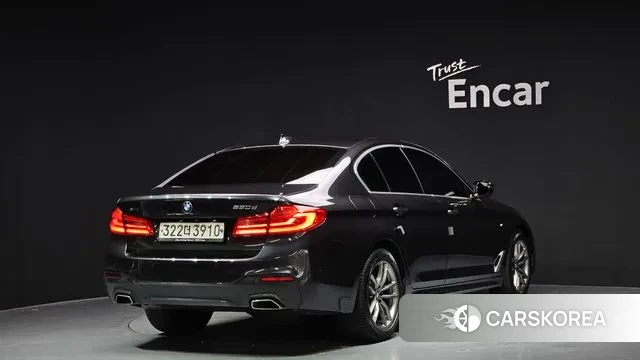 BMW 5 Series (G30) id 3060848 из Кореи 12