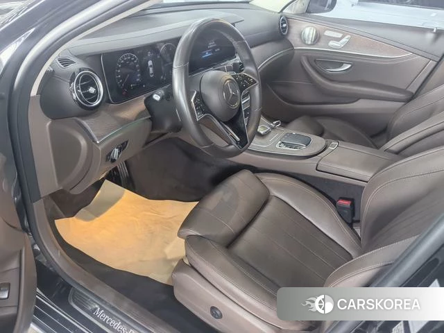 Mercedes-Benz E-class id 4263739 из Китая 12