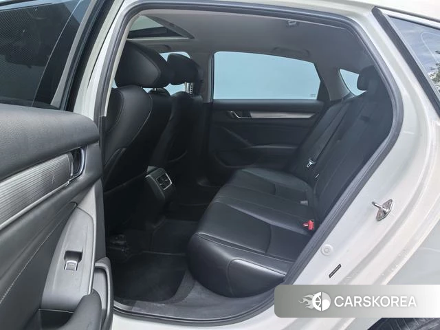 Honda Accord id 4278274 из Китая 7
