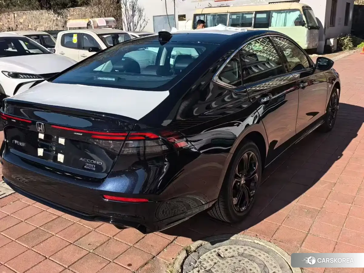 Honda Accord 2026 Черный из Китая, фото 2