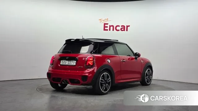 Mini Cooper S id 3766471 из Кореи 12