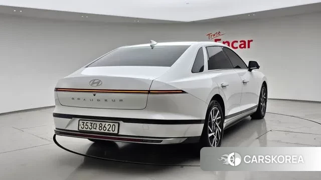 Hyundai Grandeur (GN7) id 3776302 из Кореи 12