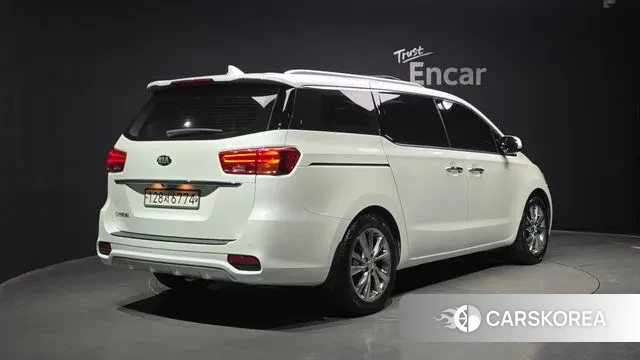 Kia The New Carnival id 2971264 из Кореи 12