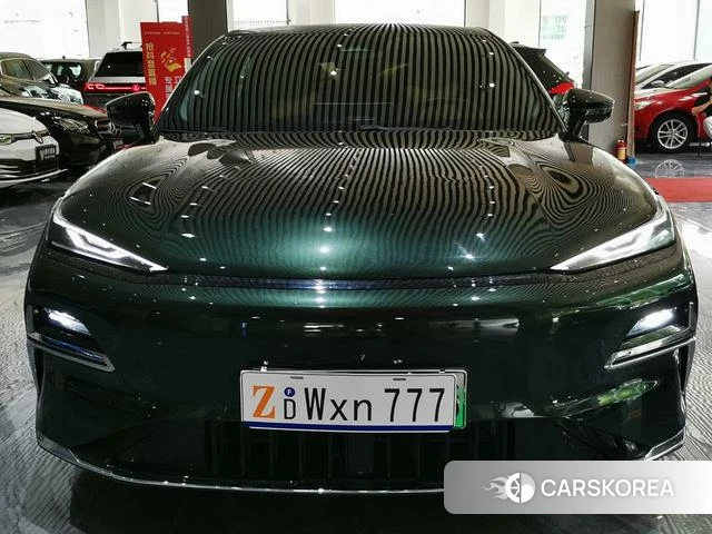 Geely Galaxy Galaxy Sparkle 8 PHEV id 4220909 из Китая 12