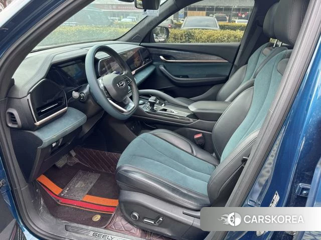 Geely Automobile Xingyue L 2021 Синий из Китая, фото 2