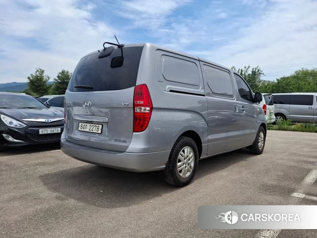 Hyundai The New Grand Starex 2020 Серебристо-серый из Кореи, фото 3