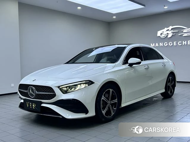 Mercedes-Benz Class A 2023 Белый из Китая, фото 4