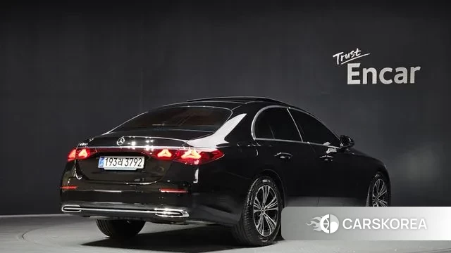 Mercedes-Benz E-Class W214 id 3614386 из Кореи 12