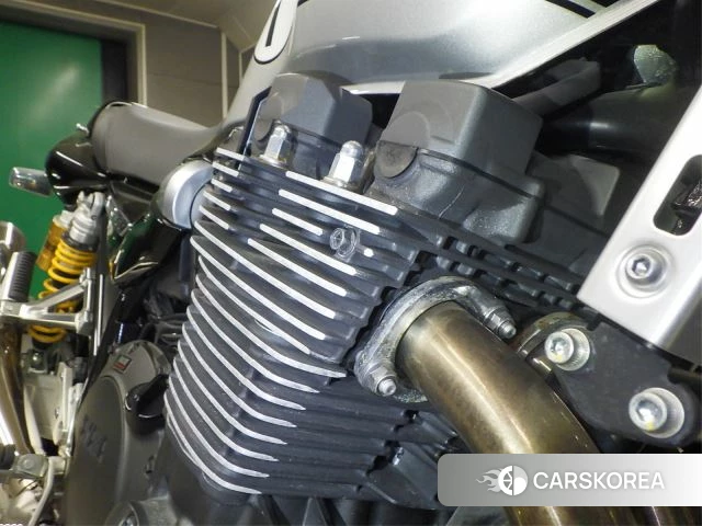 Engine photo