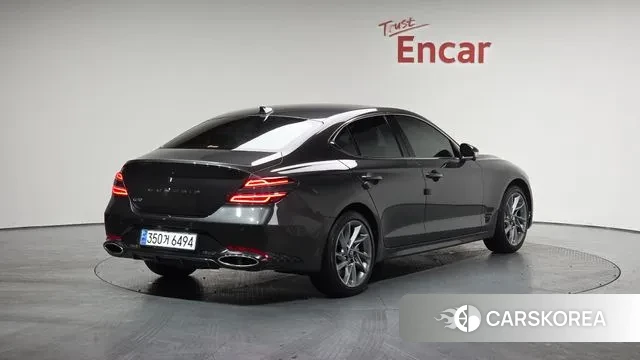 Genesis The New G70 id 3467512 из Кореи 12