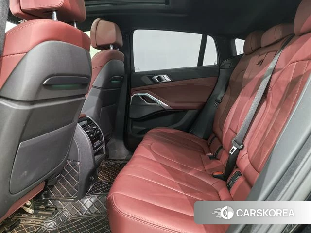 BMW X6 id 4257456 из Китая 12