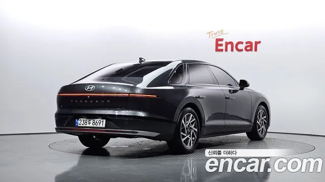 Hyundai Grandeur (GN7) id 2832280 из Кореи 12