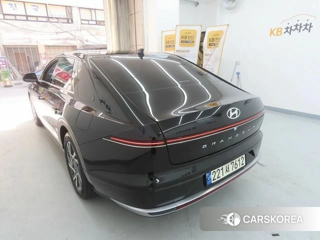 Hyundai Grandeur (GN7) id 4516767 из Кореи 11