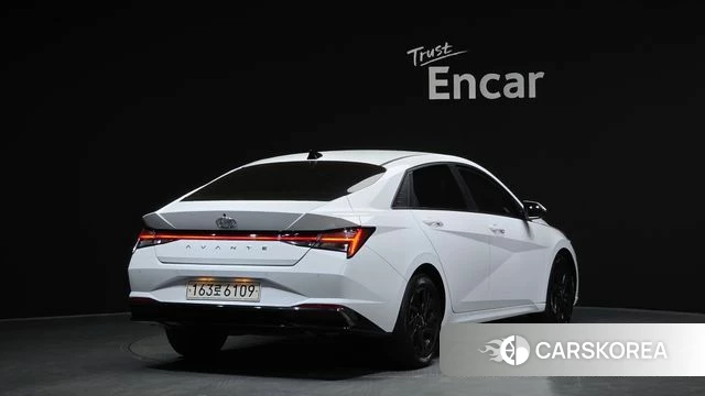 Hyundai Avante Hybrid (CN7) id 4202715 из Кореи 12