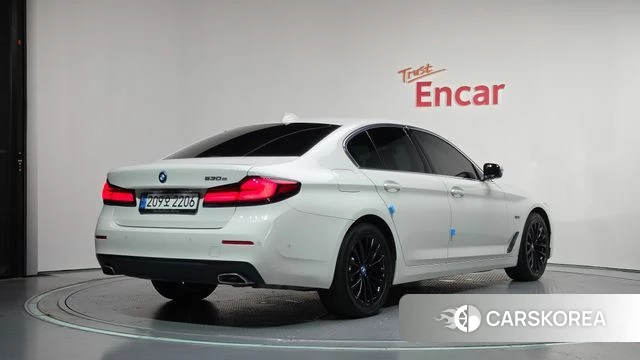 BMW 5 Series (G30) id 4670999 из Кореи 12