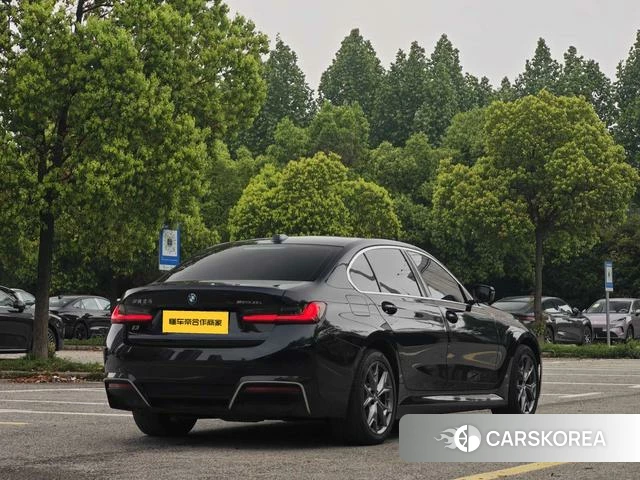 BMW i3 2023 Черный из Китая, фото 3