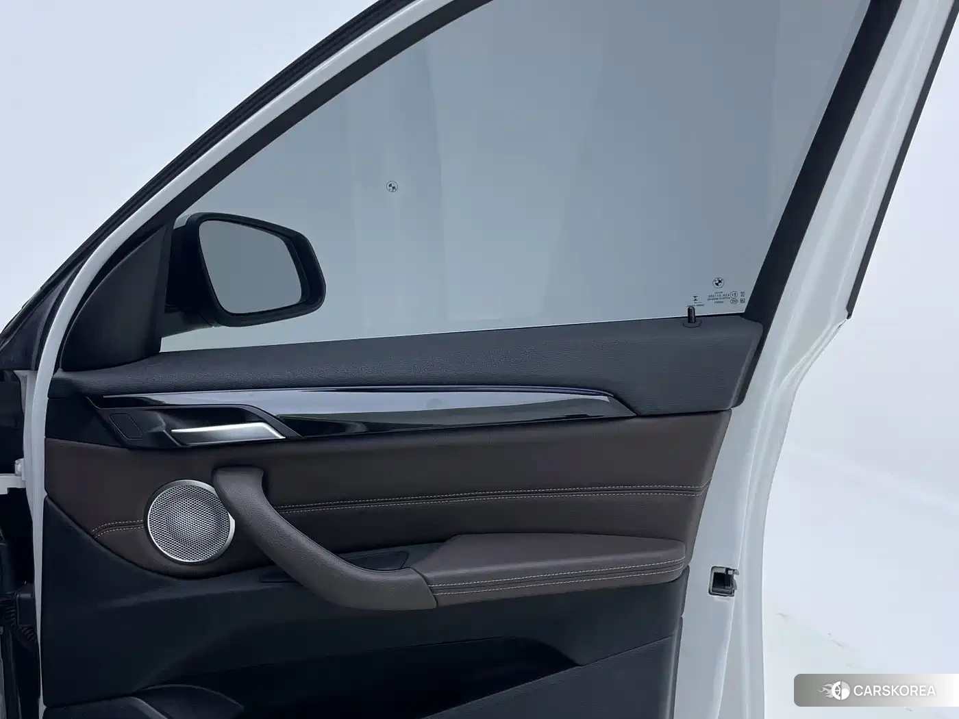 BMW X1 id 4685949 из Китая 12